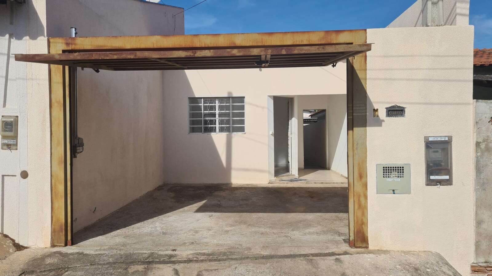 S Casa no bairro Jardim Santa Antonieta - 2 quartos S Casa no bairro Jardim Santa Antonieta - 2 quartos