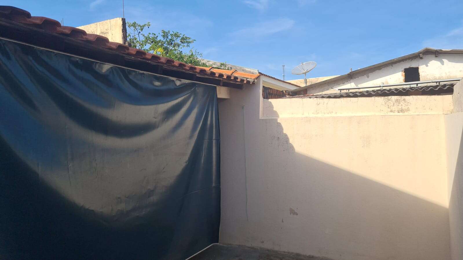 S Casa no bairro Jardim Santa Antonieta - 2 quartos S Casa no bairro Jardim Santa Antonieta - 2 quartos