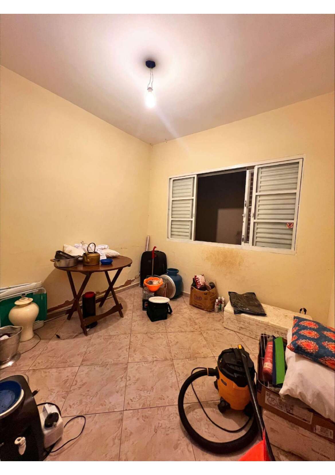 S Casa no bairro Palmital - 4 quartos S Casa no bairro Palmital - 4 quartos