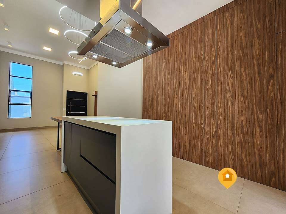 Casa para Comprar em Marília no bairro Sérgio Roim (Padre Nóbrega) - 3 quartos