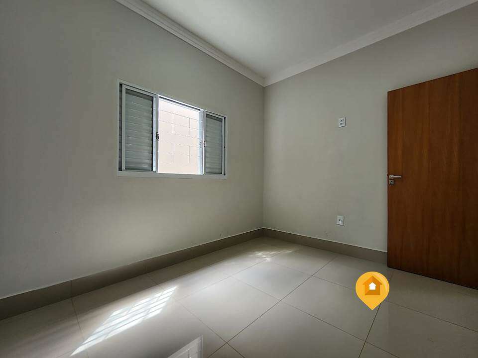 Casa para Comprar em Marília no bairro Alto Cafezal - 3 quartos