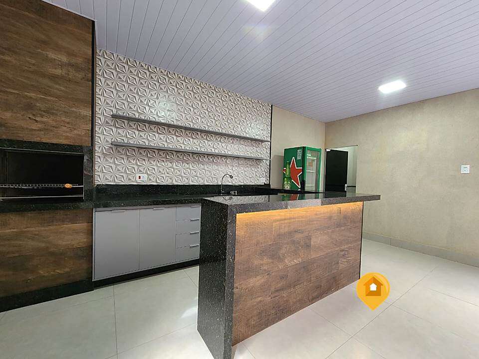 Casa para Comprar em Marília no bairro Alto Cafezal - 3 quartos