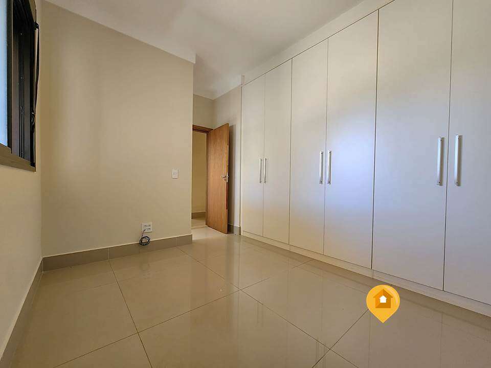Casa para Comprar em Marília no bairro Recanto Das Esmeraldas - 3 quartos