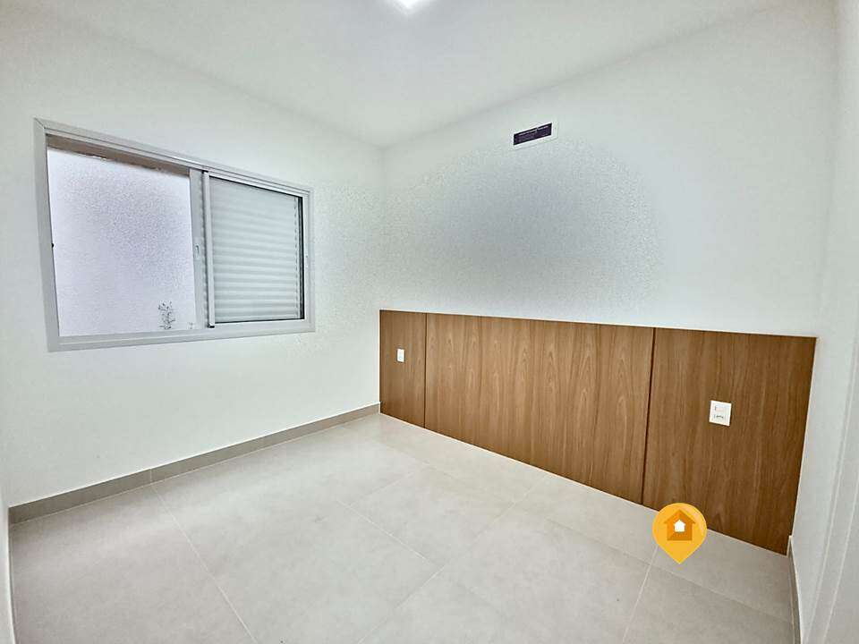 Casa para Comprar em Marília no bairro Jardim Maria Izabel - 3 quartos