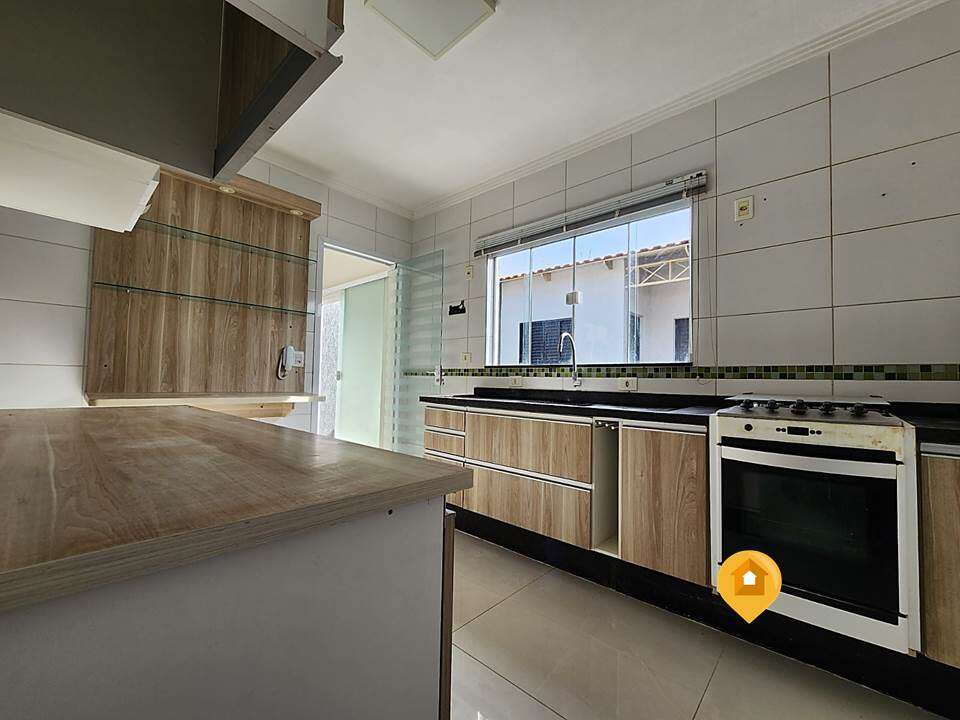 Casa para Comprar em Marília no bairro Jardim Vista Alegre - 3 quartos