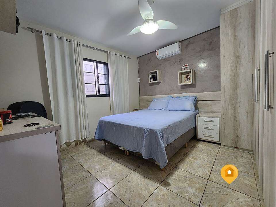 Casa para Comprar em Marília no bairro Palmital 