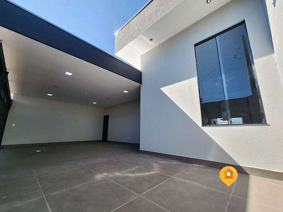 Casa para Comprar em Marília no bairro Jardim Sasazaki - 3 quartos