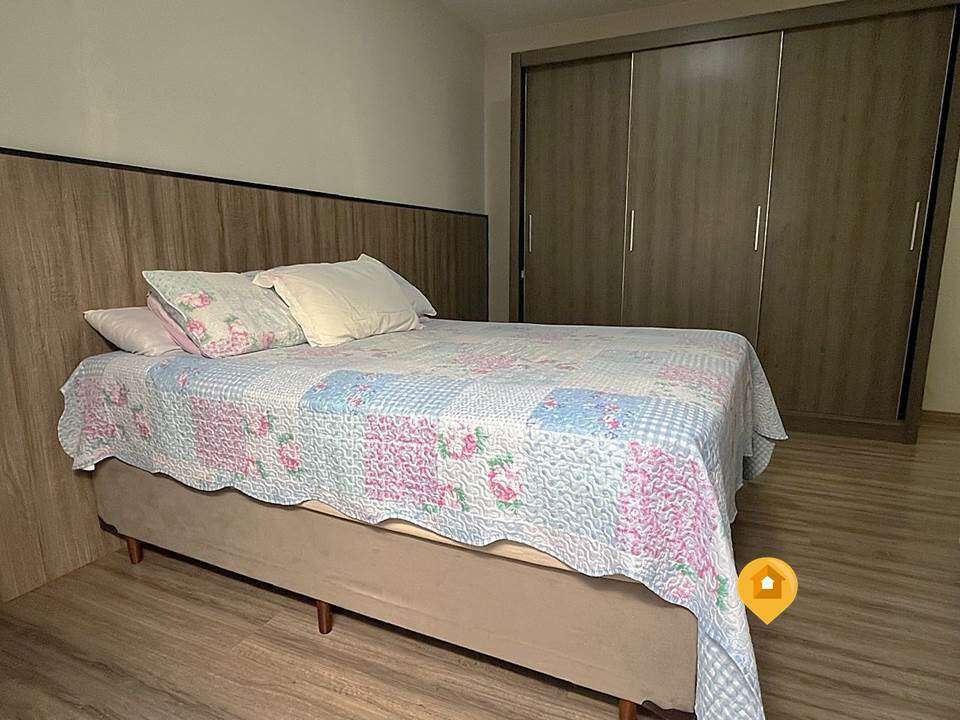 Casa para Comprar em Marília no bairro Altos Da Colina - 3 quartos