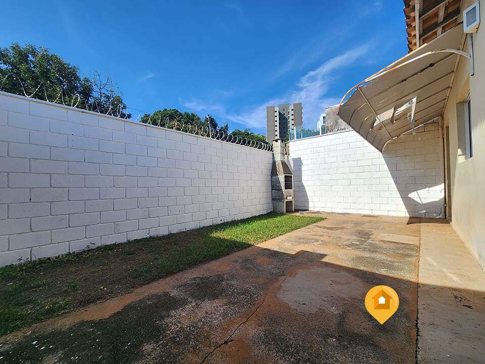 Casa para Comprar em Marília no bairro Sítios De Recreio Nascimento - 3 quartos