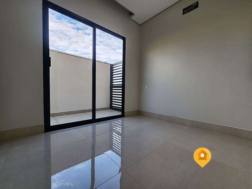 Casa para Comprar em Marília no bairro Loteamento Residencial E Comercial Fazenda São Sebastião - 3 quartos
