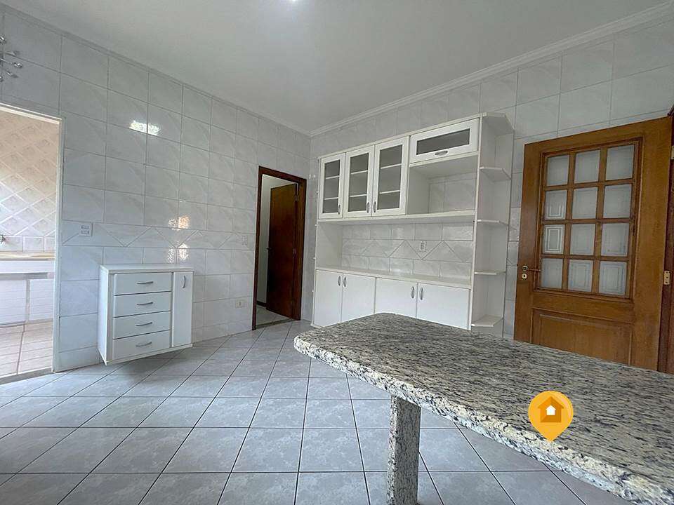 Casa para Comprar em Marília no bairro Jardim Jequitibá - 3 quartos