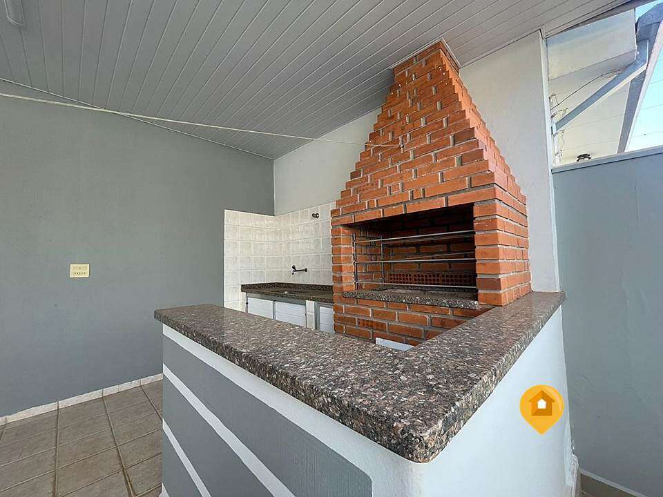Casa para Comprar em Marília no bairro Jardim Jequitibá - 3 quartos