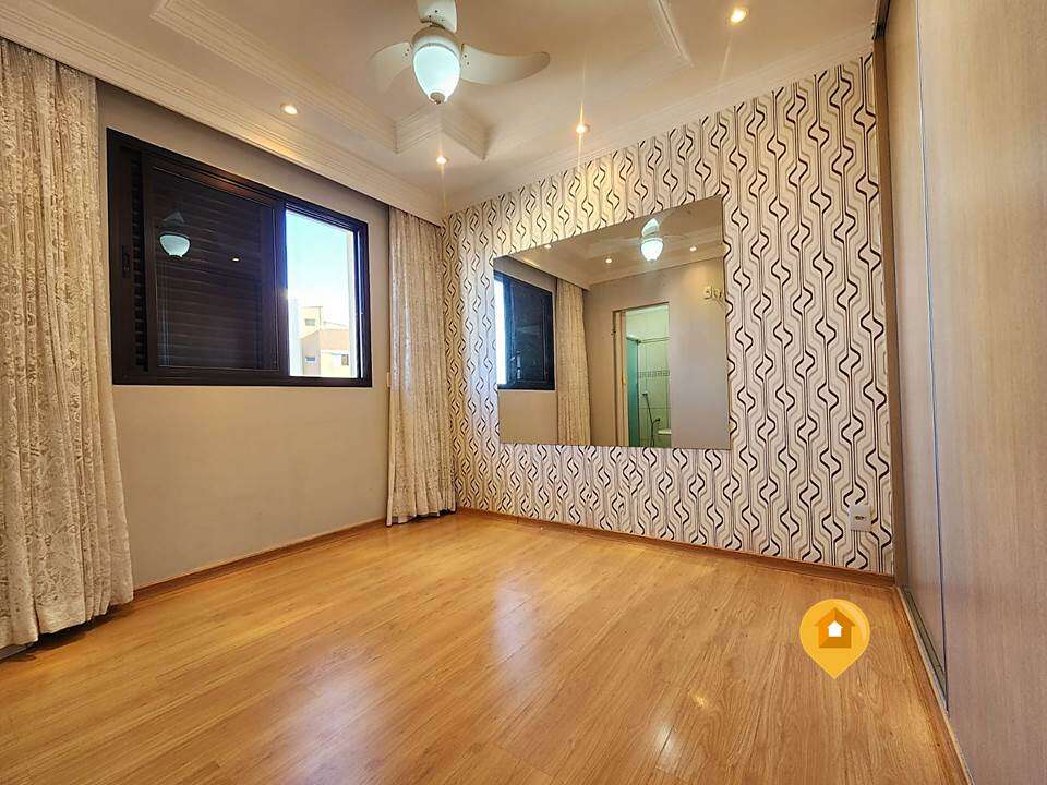 Apartamento para Comprar em Marília no bairro Alto Cafezal - 3 quartos