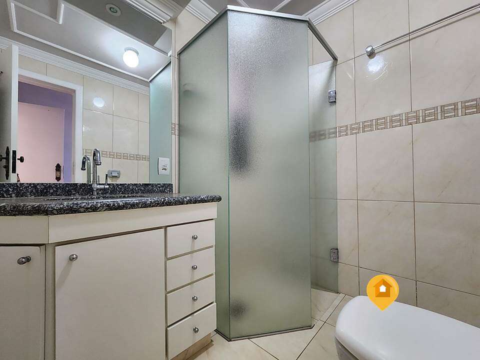 Apartamento para Comprar em Marília no bairro Alto Cafezal - 3 quartos