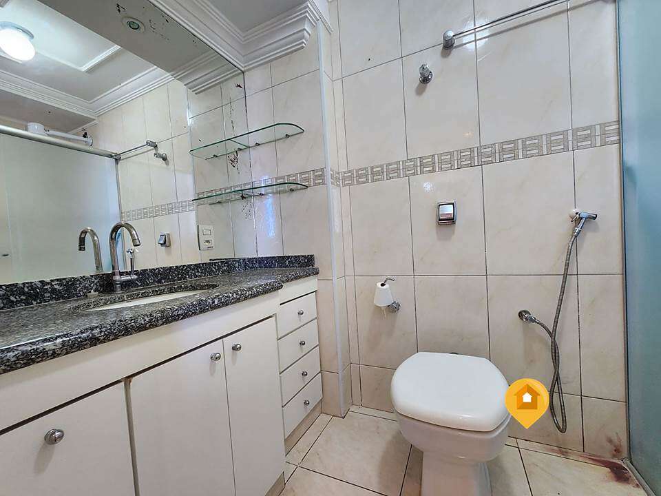 Apartamento para Comprar em Marília no bairro Alto Cafezal - 3 quartos