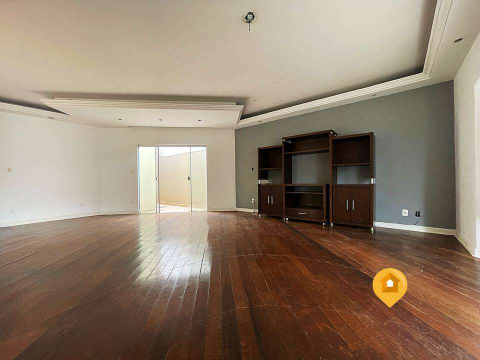 Casa para Comprar em Marília no bairro Residencial Vale Verde - 3 quartos