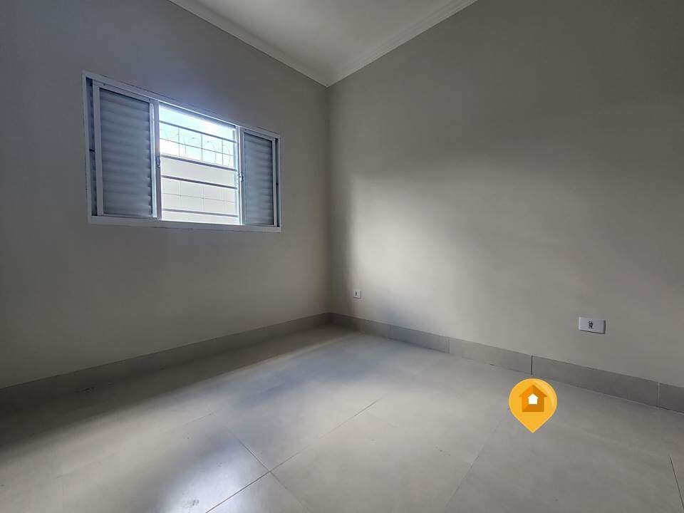 Casa para Comprar em Marília no bairro Jardim Cavallari - 3 quartos