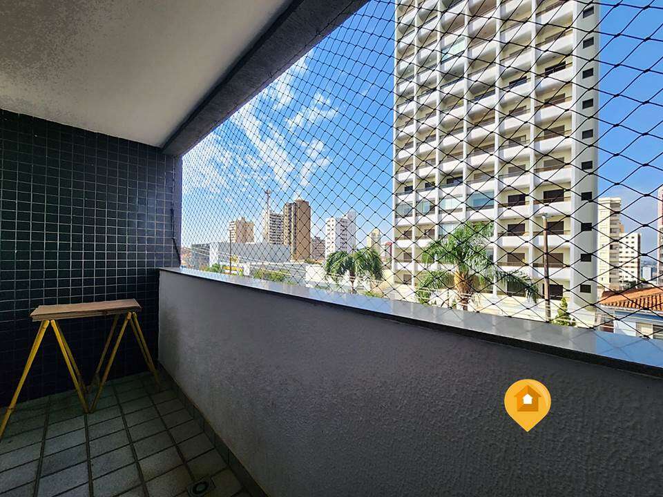 Apartamento para Comprar em Marília no bairro Centro - 3 quartos