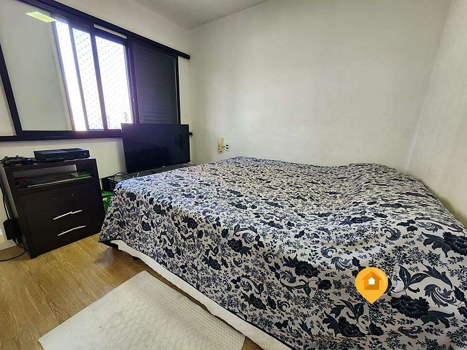Apartamento para Comprar em Marília no bairro Centro - 3 quartos