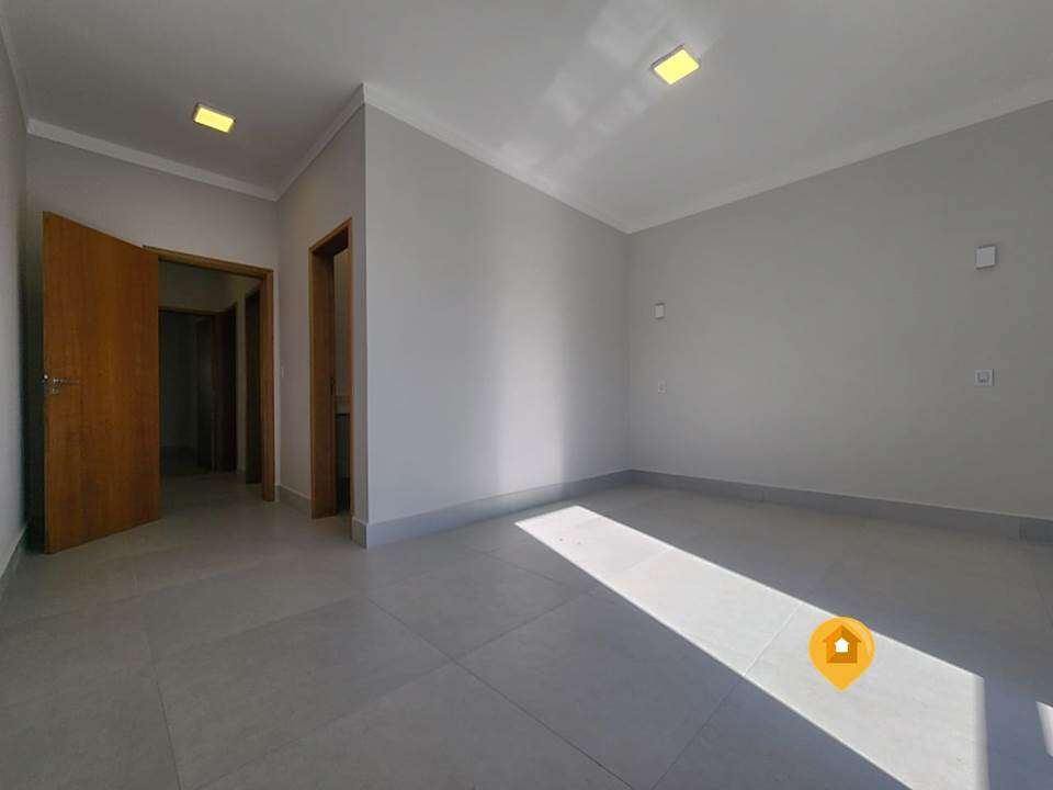 Casa para Comprar em Marília no bairro Jardim São Francisco - 3 quartos