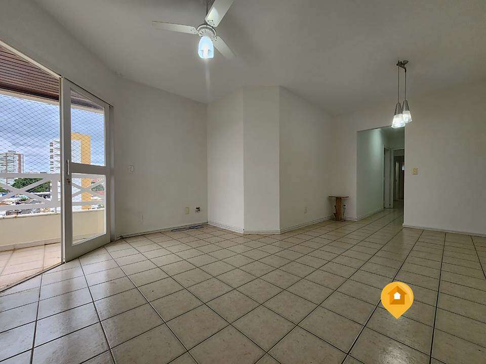 Apartamento para Comprar em Marília no bairro Marília - 3 quartos