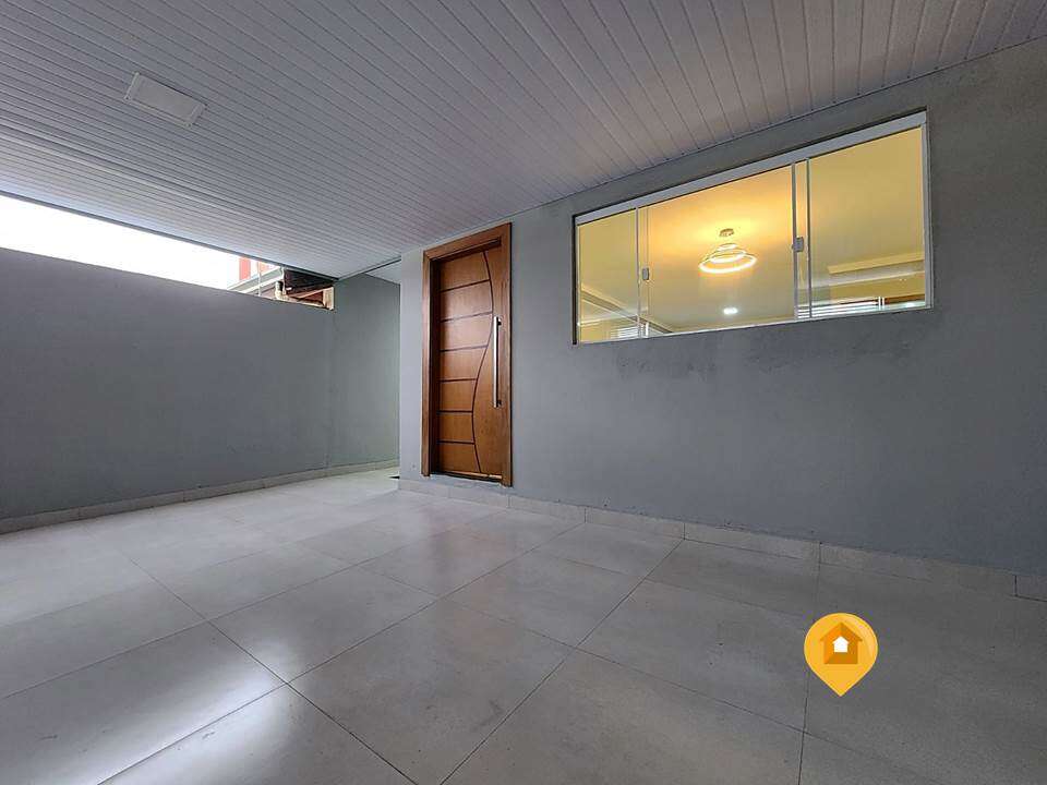 S  Casa no bairro JARDIM CAVALLARI - 3 quartos