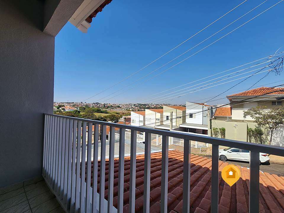S  Sobrado no bairro JARDIM GUARUJÁ - 3 quartos