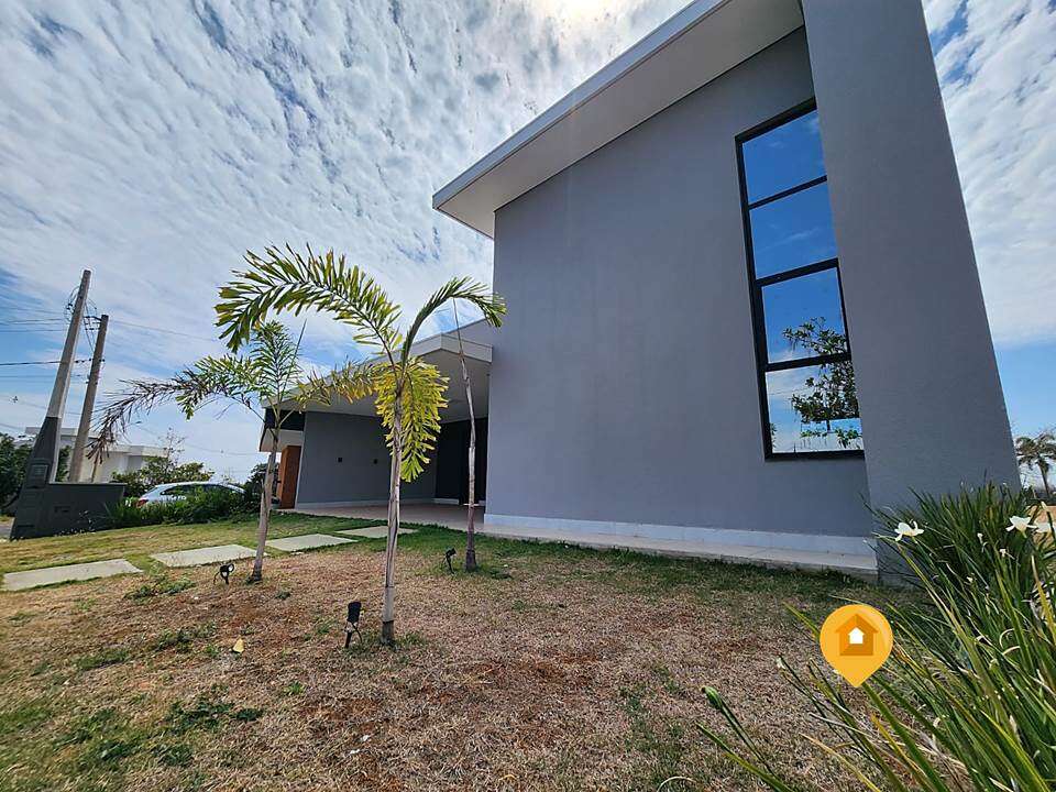 S  Casa no bairro Loteamento Residencial E Comercial Fazenda São Sebastião - 3 quartos