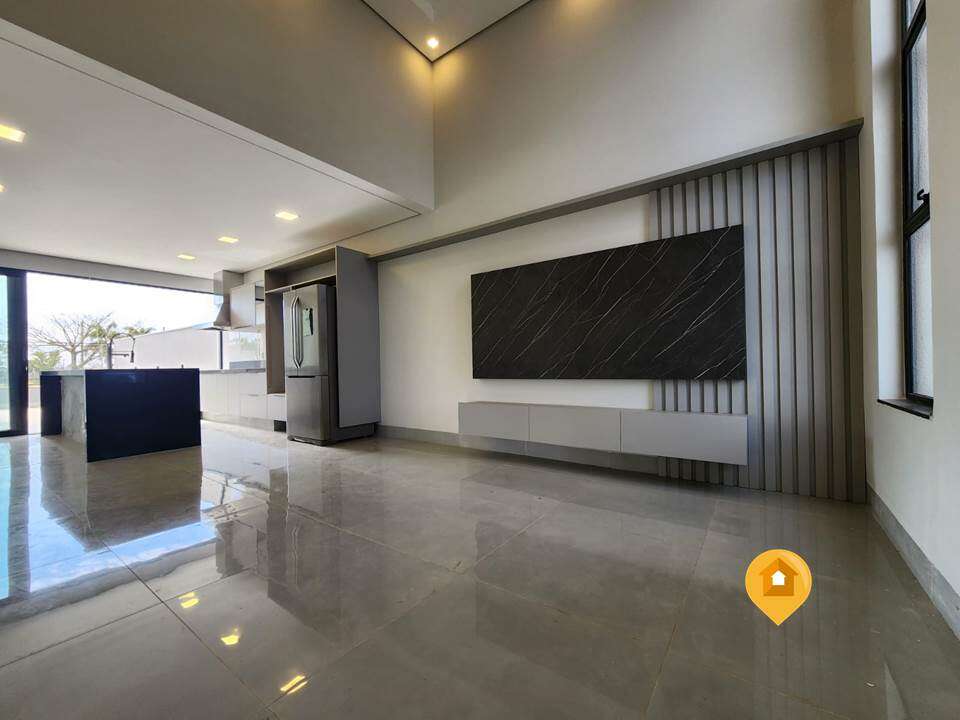 S  Casa no bairro Loteamento Residencial E Comercial Fazenda São Sebastião - 3 quartos