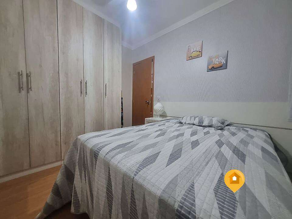 S  Apartamento no bairro JARDIM CALIFORNIA - 2 quartos