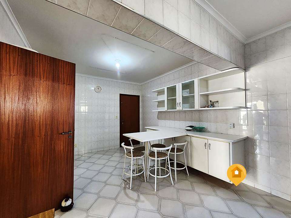 S  Apartamento no bairro Centro - 3 quartos