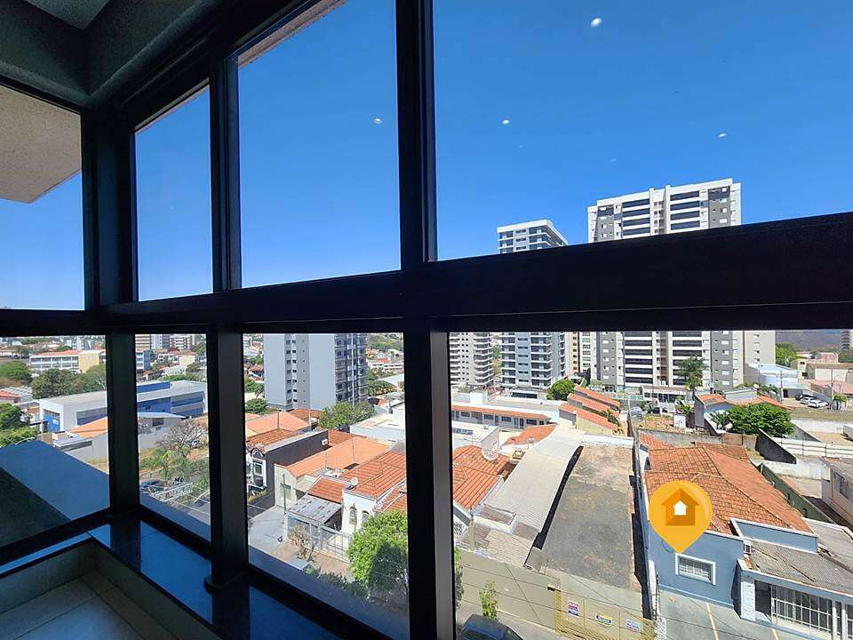 S  Apartamento no bairro Centro - 3 quartos