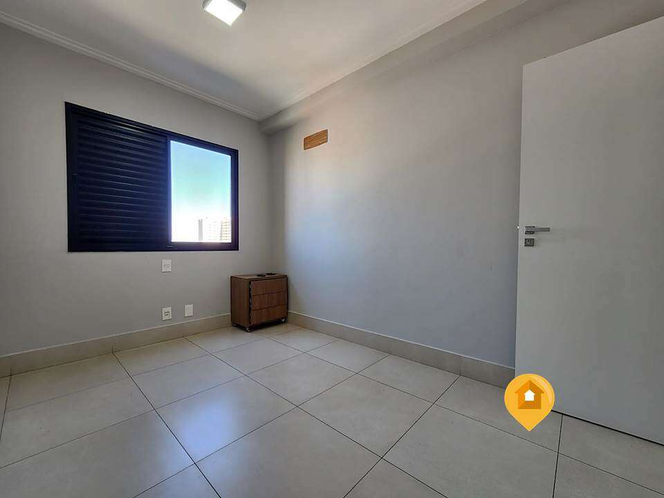 S  Apartamento no bairro Centro - 3 quartos