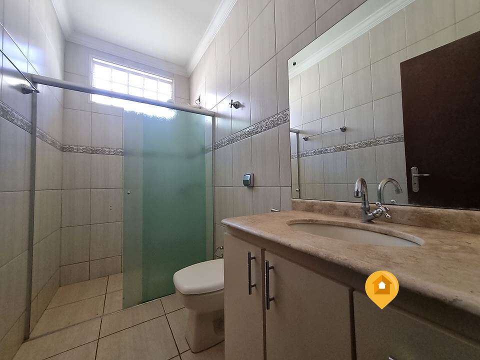 Casa Jd. Universitário Casa Jd. Universitário