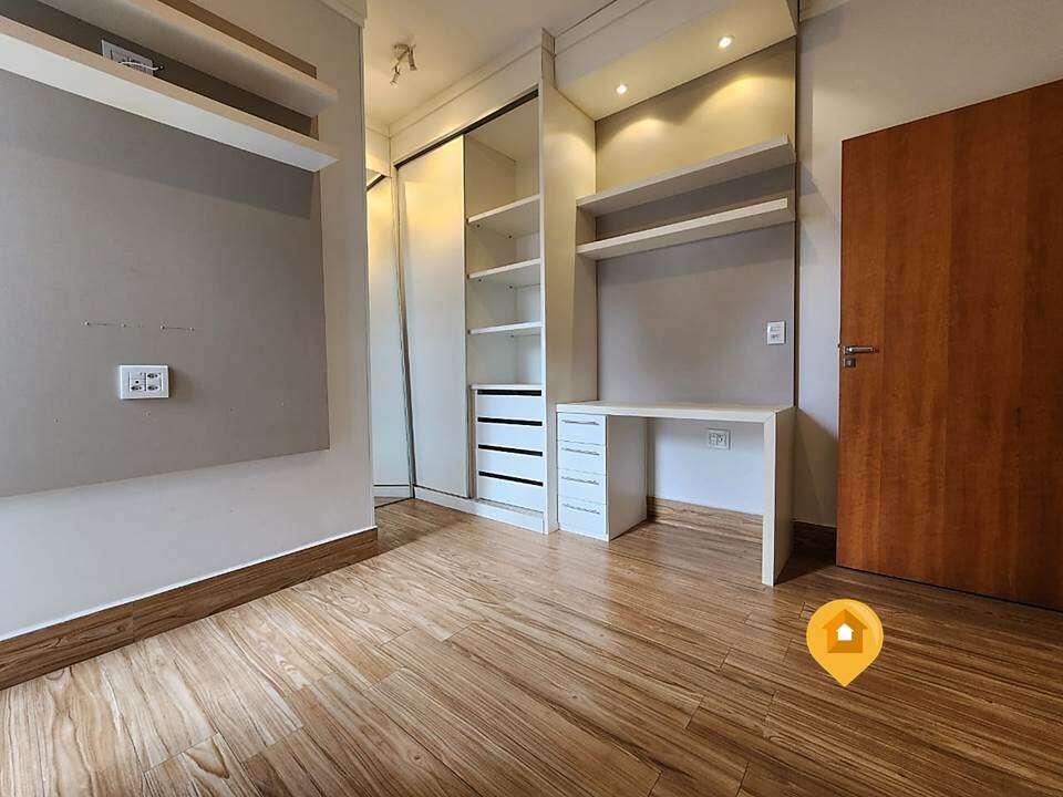 Casa Cond. Residence Esmeralda