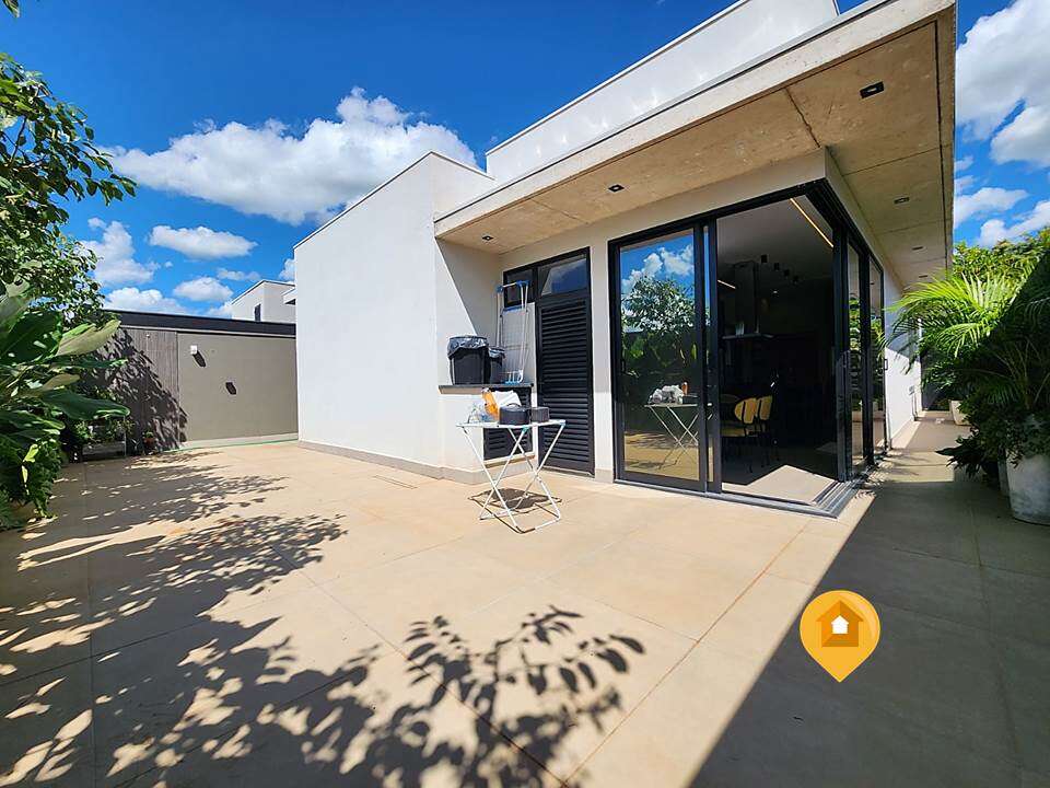 Casa Cond. Village Damha