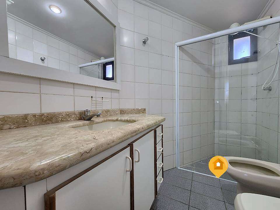 Apartamento Próx. Av. Sampaio Vidal