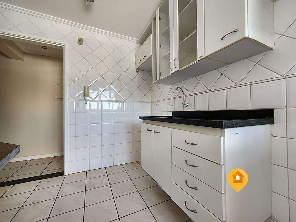 Apartamento Próx. Av. Nelson Espilmann