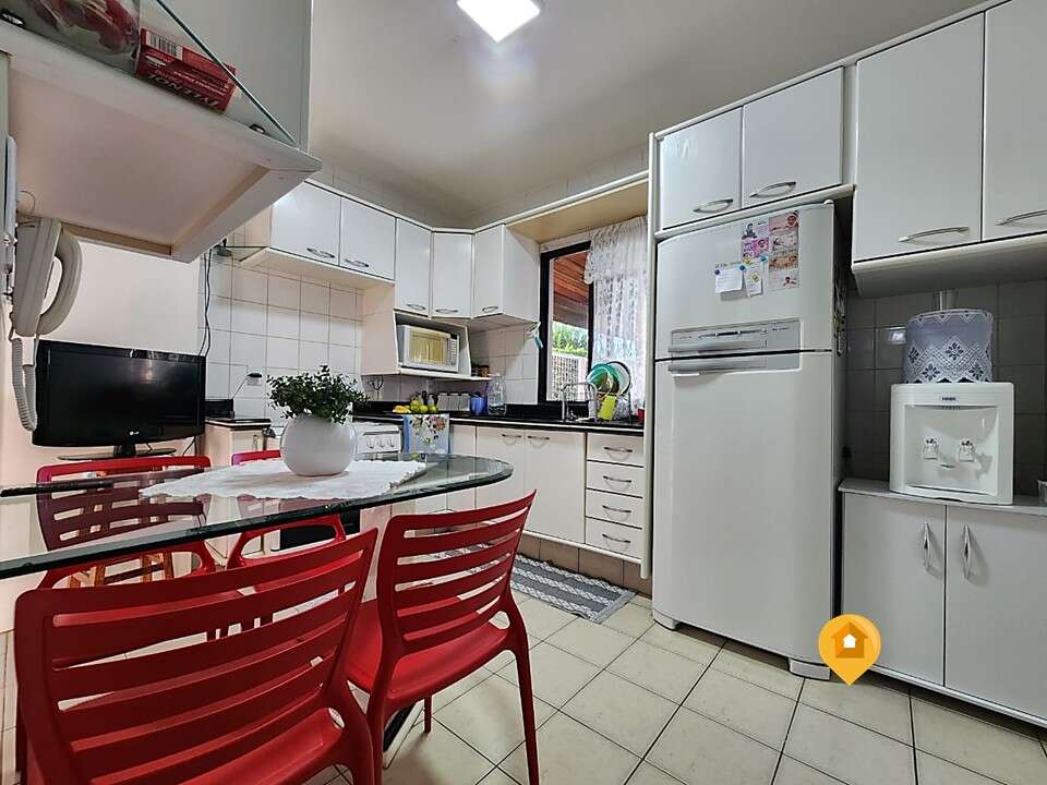 Casa Cond. Villagio Esmeralda