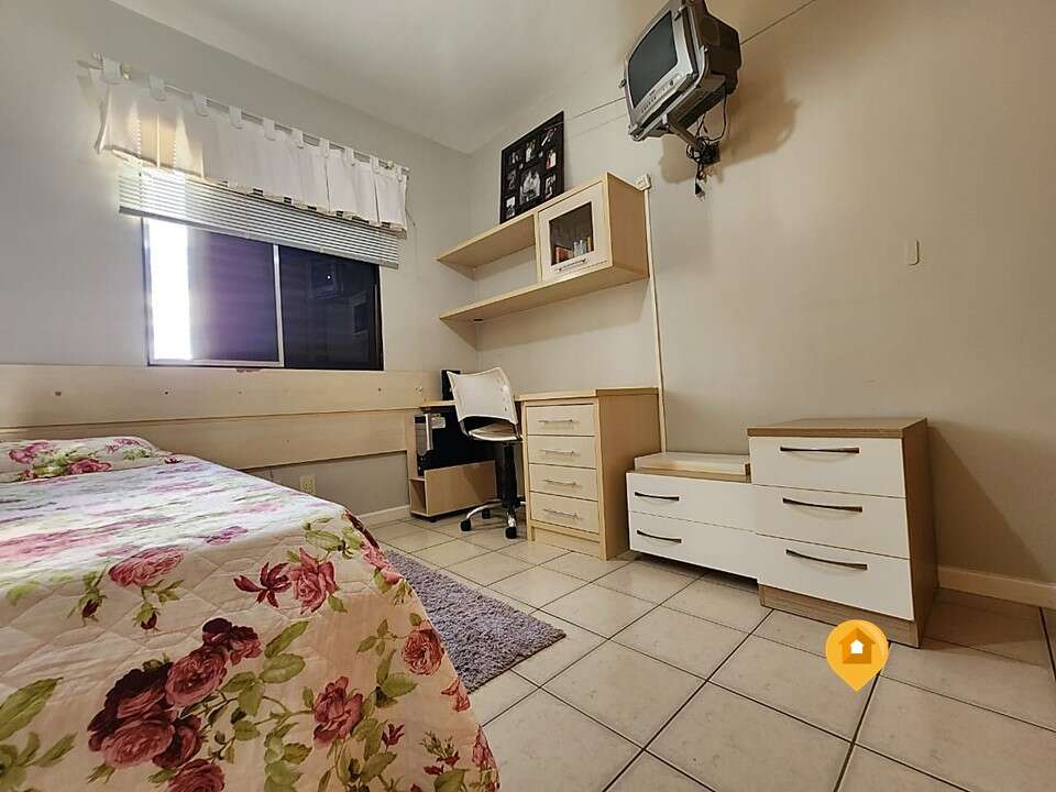Casa Cond. Villagio Esmeralda